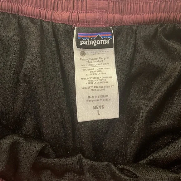 SOLD Men’s Patagonia Swim Shorts Size Large - Picture 5 of 9